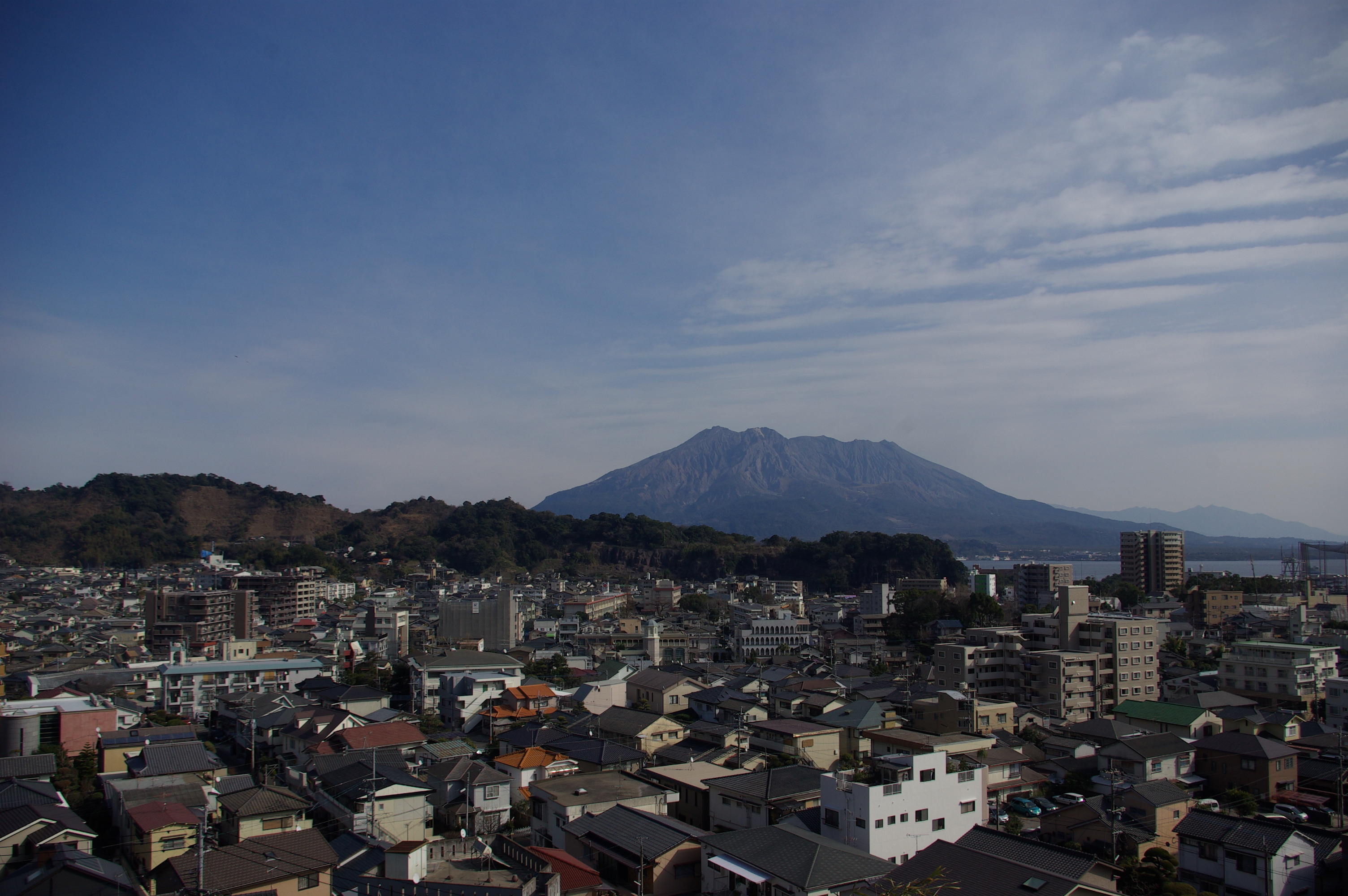 常安峰から桜島を眺める