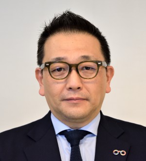 平塚　顕一郎 さん